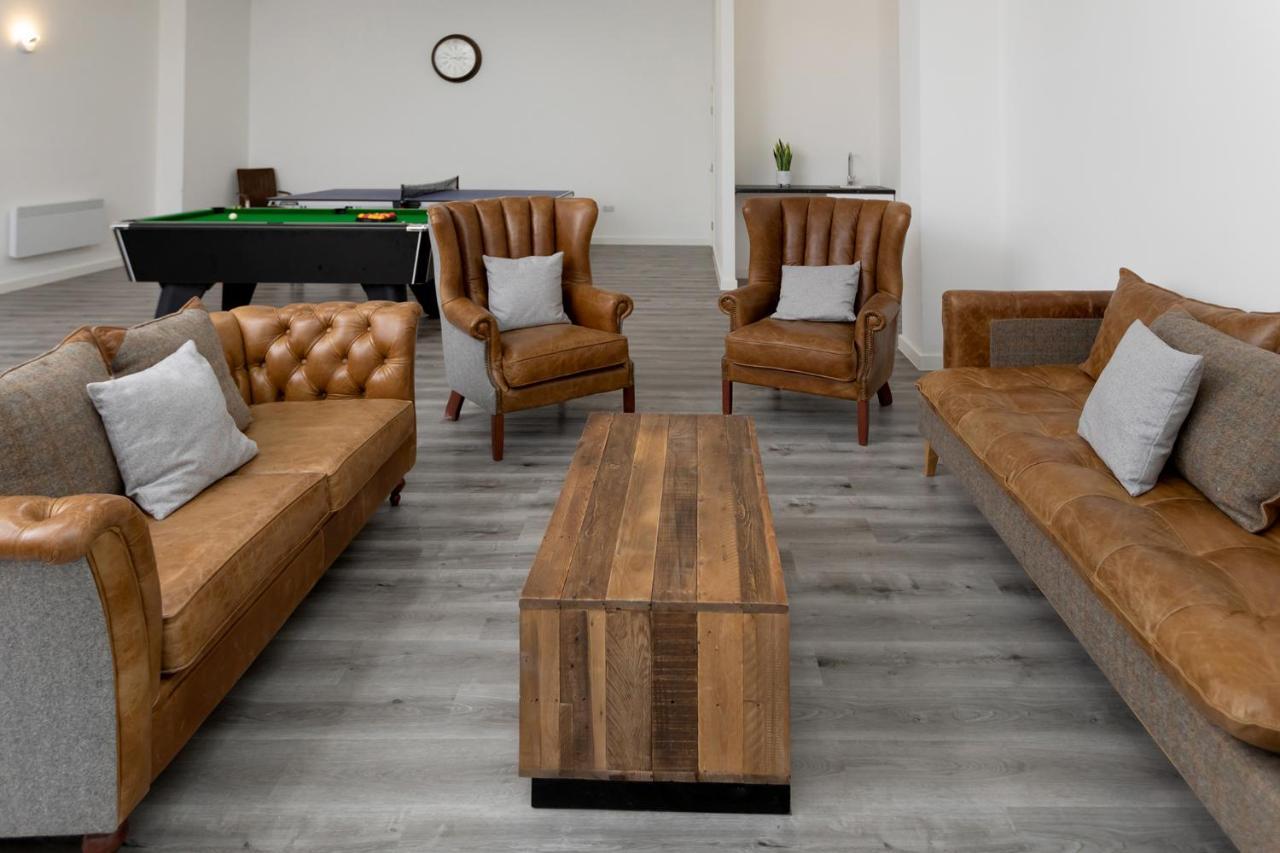 Pembroke Self Catering Apartments Bagian luar foto